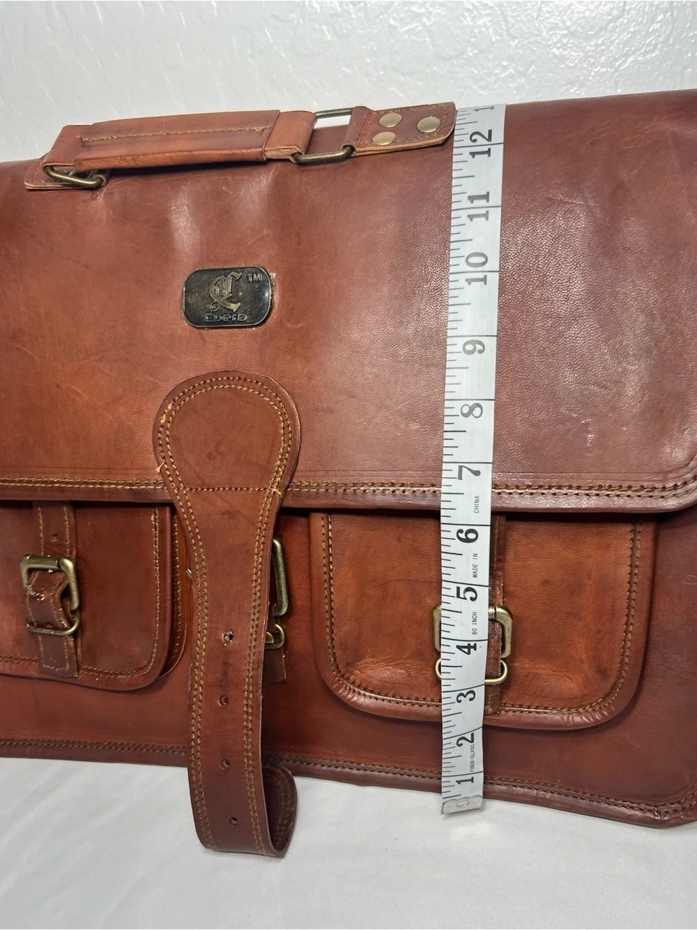 Cuero leather messenger